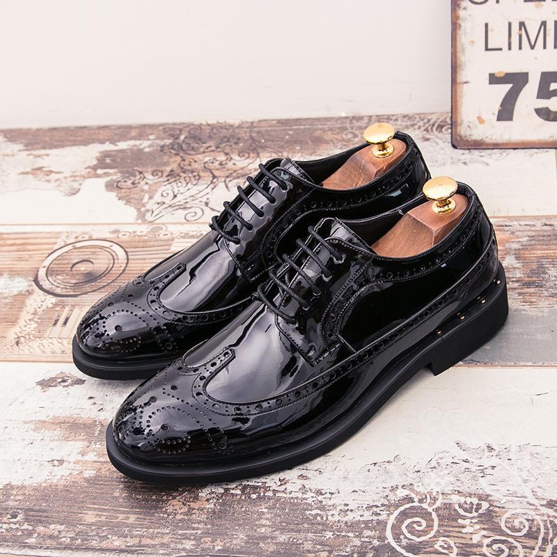 Fashion Glossy Derby Shoes Large Size Brock Carved Leather Shoes Nightclub Personalized Gold Lace-up Leather Shoes