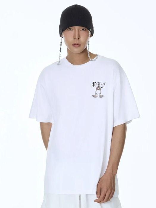 

71to96 Брелок Футболка оверсайз (белый) WHITE