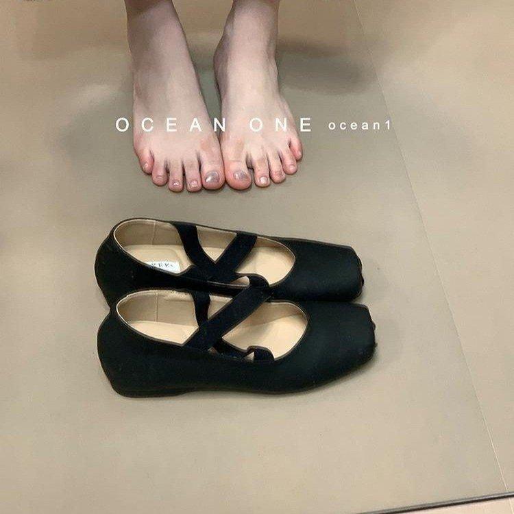 

Версия из мягкой кожи~ ретро балетки с перекрестными ремешками, осень 2025, новые туфли-лодочки с квадратным носком и неглубоким вырезом на скрытой платформе для женщин 35 чёрный