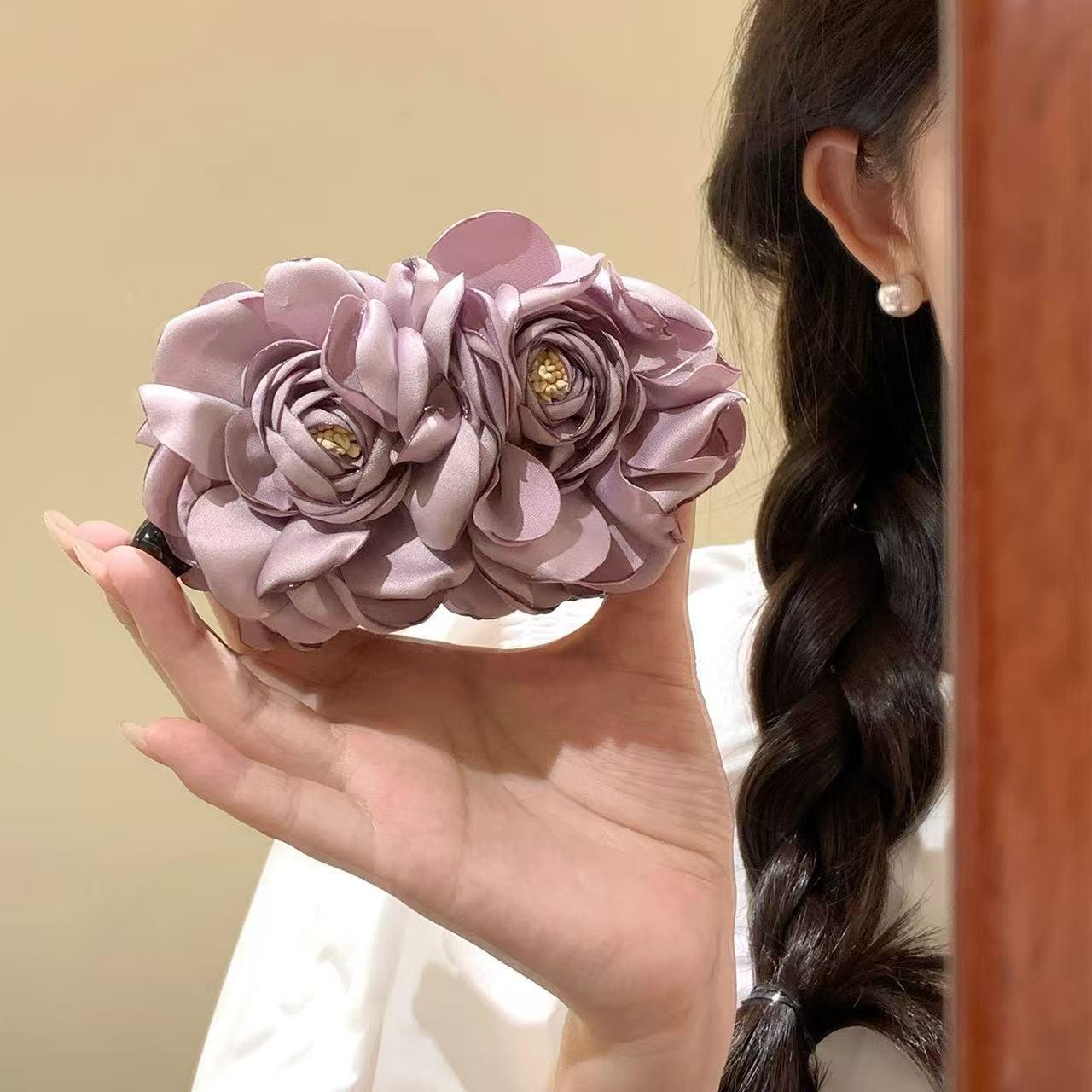 

3D Camellia Flower Claw Clip for Women - Vertical Hair Accessory