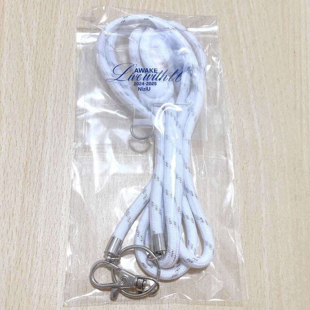 [USED] NiziU Live with U 2024-2025 “AWAKE” benefit