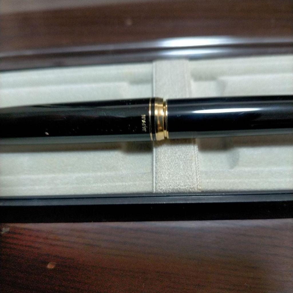 Used (New) PILOT Fountain Pen Black Gold-Plated Nib with Clear Case and Refill Ink