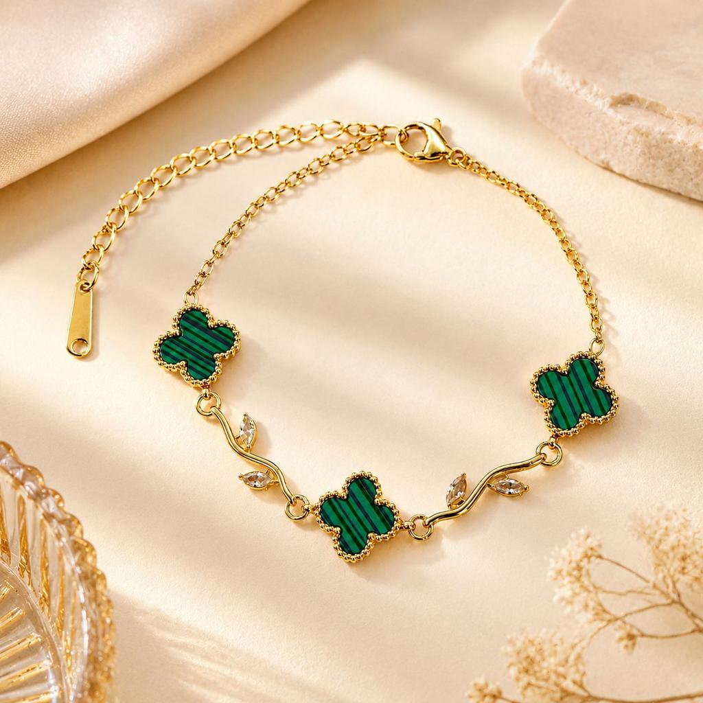European and American Light Luxury Four-leaf Clover Zircon Bracelet Female Titanium Steel Does Not Fade Niche High-end Accessories