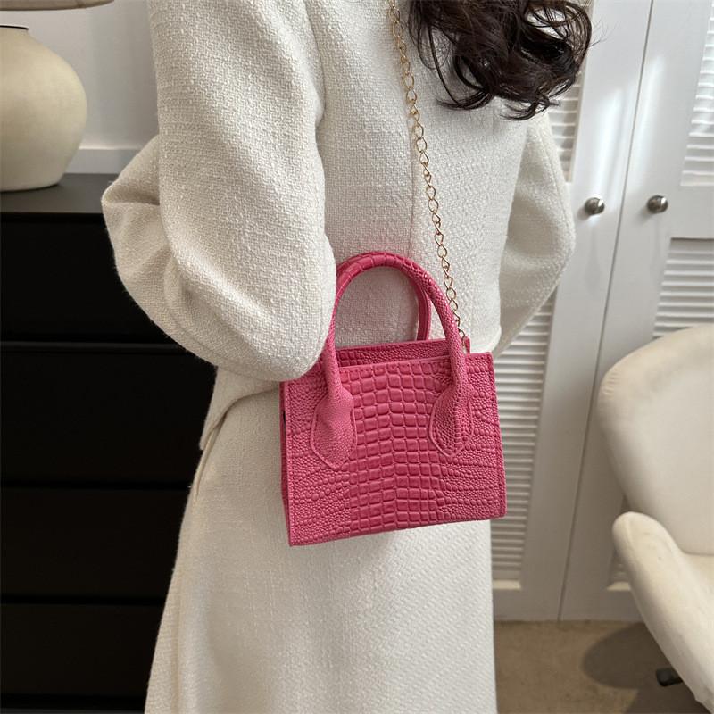 Stylish And Simple Winter New Small Square Bag Fashionable Shoulder Bag In Black Purple Khaki And Rose Pink