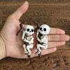 2Pcs Climbing Skeleton Figurine Flower Pot Hanger Mini Skeleton Halloween Resin Skeleton Ornament for Bonsai Planter Edge Decoration