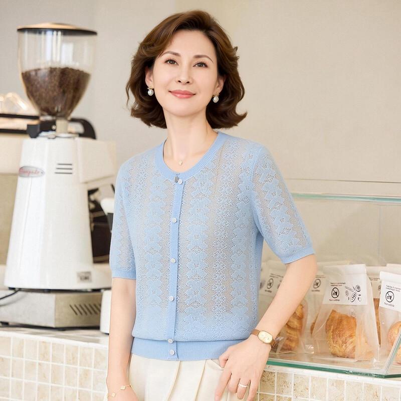 

Women s Lightweight Round Neck Short Sleeve Knit Cardigan M