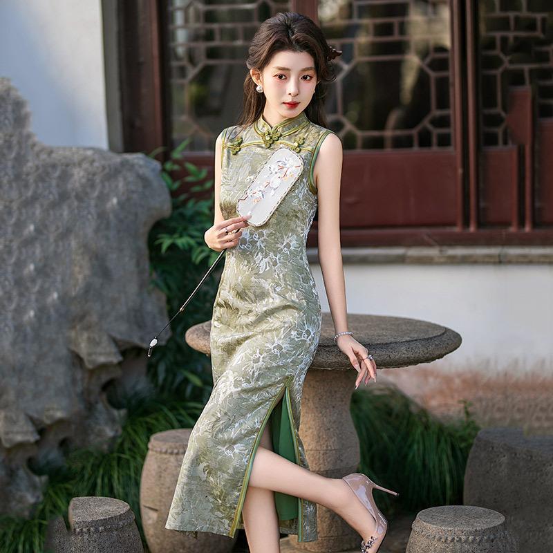 Green national style new Chinese sleeveless long improved cheongsam 1011 new femininity retro slim waist summer