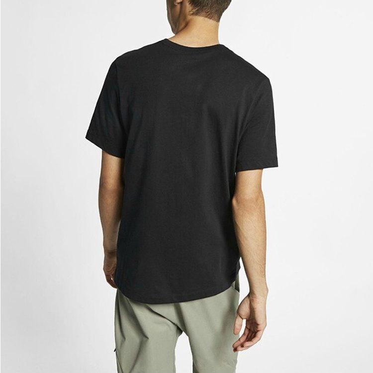 Nike T Shirts Men's Black Crew Neck Moderate Straight Fit CW4305-010
