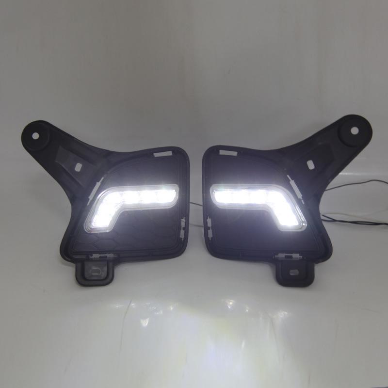 10-13 Toyota Hiace LED Daytime & Fog Lights