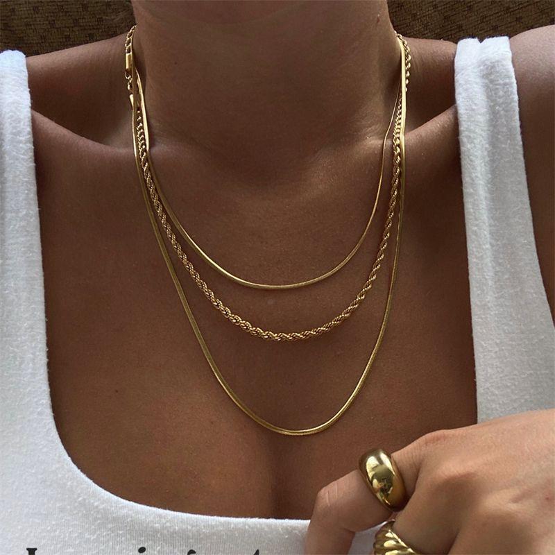 

Ins Bloggers Same Style Street Shot Sexy Three-Layer Cable Stitch Snake Bone Titanium Steel Electroplated 18K Gold High Color Retention Necklace Default