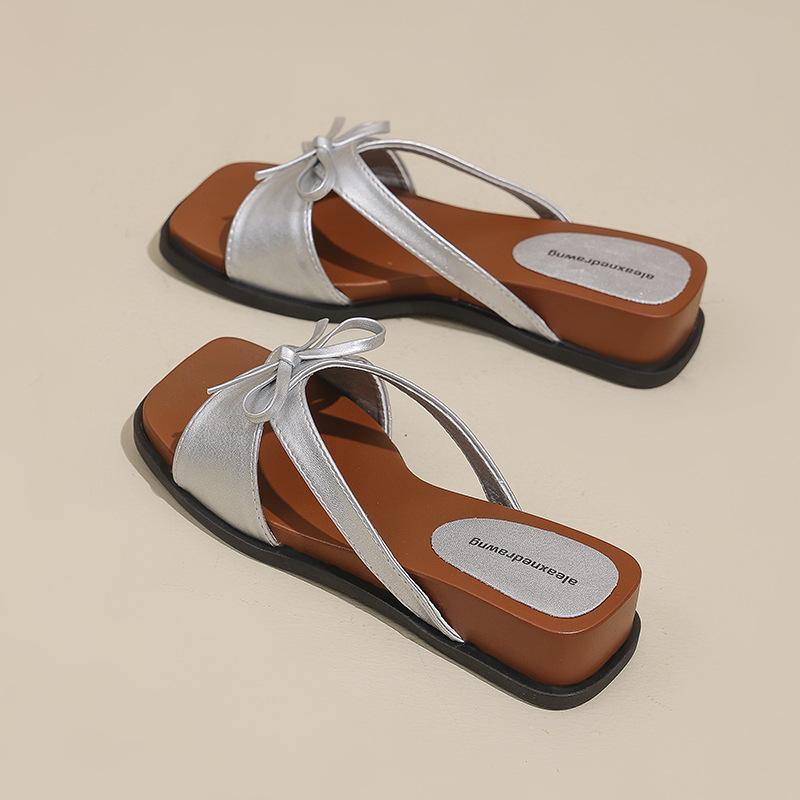 Summer New Fashion Korean Bow Wedge Slippers Female Retro Open-toed Fairy Wind Wearing Thick-soled Cool Slippers
