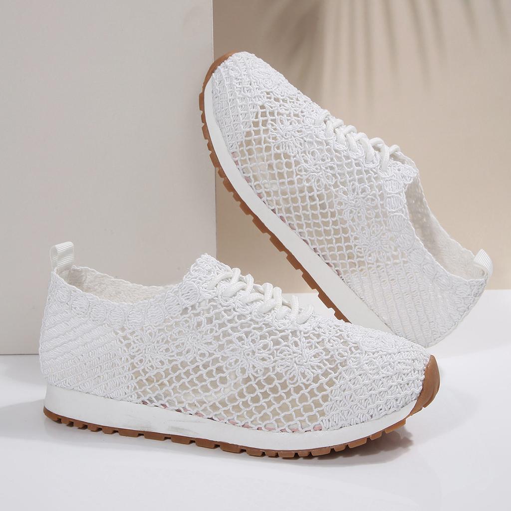 Large size flat-bottomed casual sports shoes 22 new European and American sequined lace-up shoes