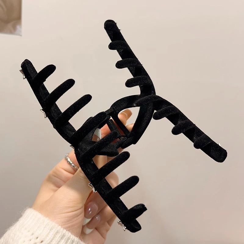 Retro Flocking Star Hair Claw Clip Female Vintage Large Plate Hairpins Barrettes Shark Clip Headdress For Women Hair Accessories