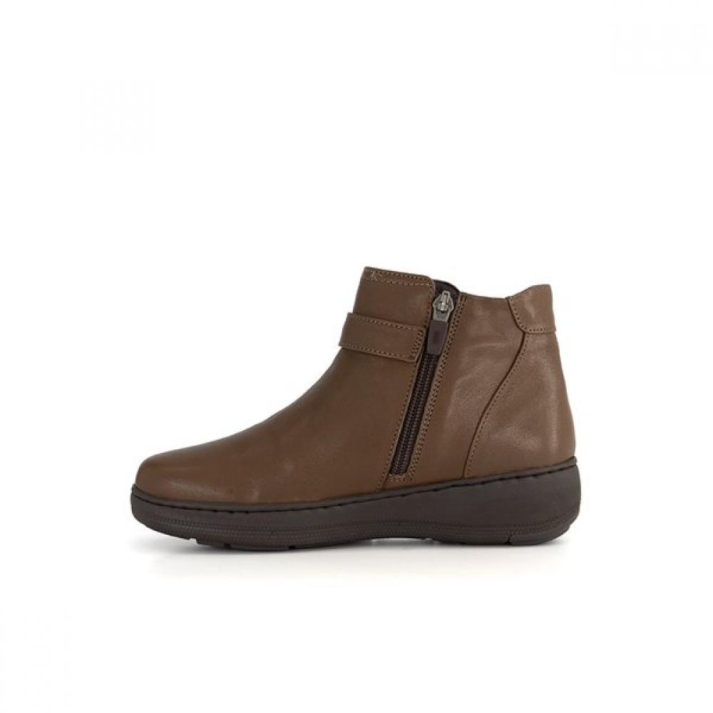 Daks Women S Ultra Light Ankle Fur bootS dlb505lS20  Brown 