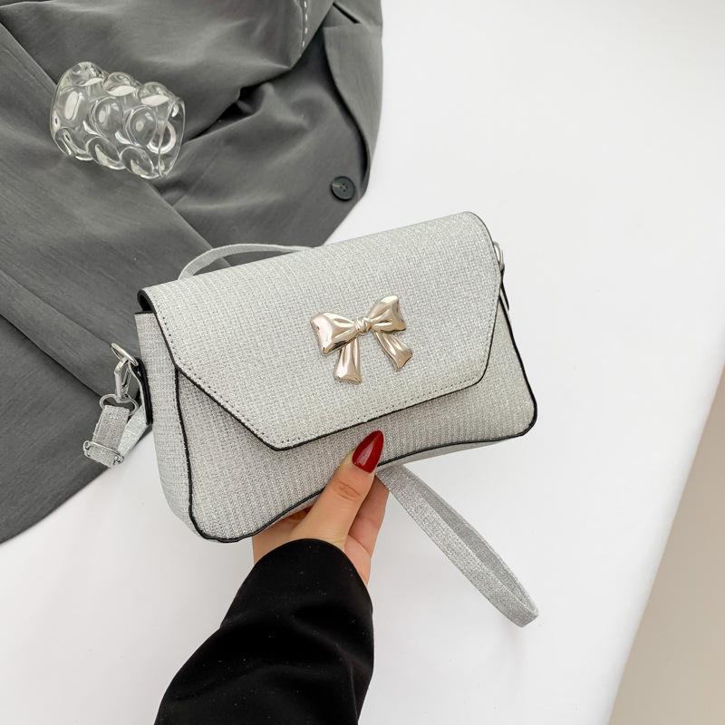 Bow Decoration Fashionable Summer New Solid Color Shoulder Bag Simple and Fashionable Commuter Shoulder Bag