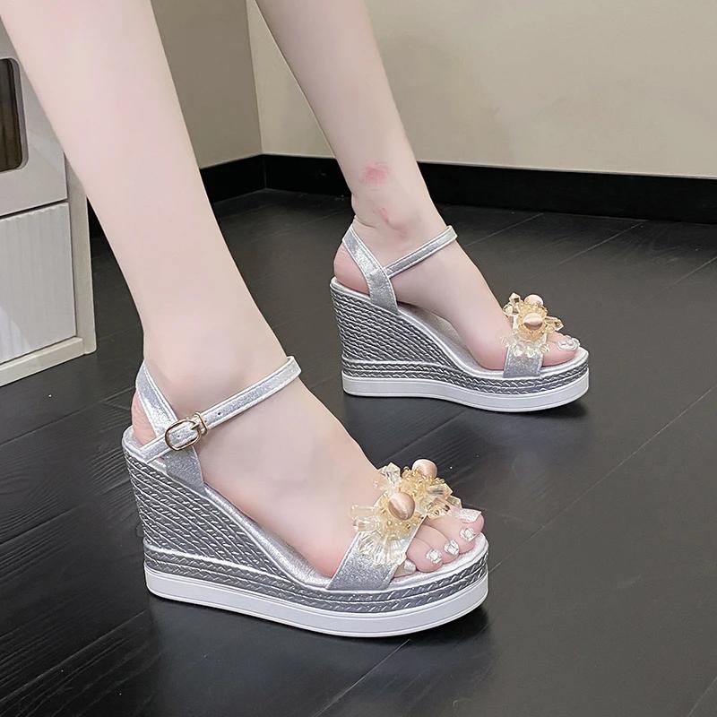 Módní dámské sandály 2025 Léto Nové Perlové Průhledné Kamínky Vysoké Podpatky Spona Módní Dámské Klínkové Sandály Dámské Plážové Boty