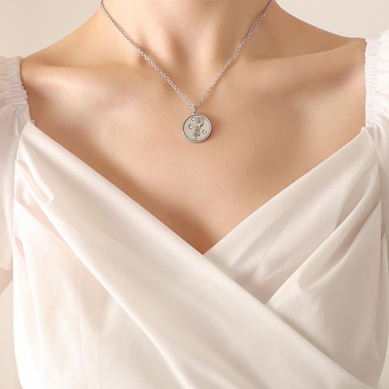 Gold-Plated Jewelry, Rose Zircon Round Brand Pendant Necklace, High-End Temperament Collarbone Chain