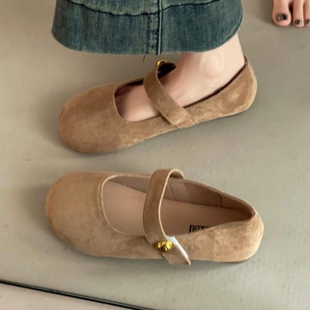 Retro versatile round head flat bottom shallow mouth single shoes women's 2025 autumn new temperament one word with skirt Mary Jane shoes