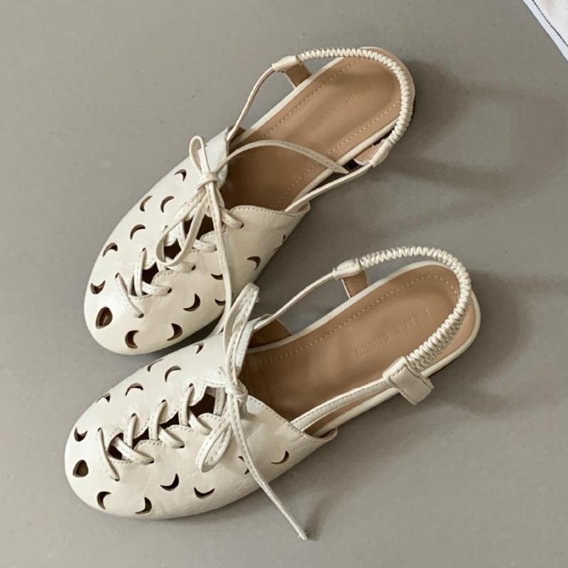 Fashion Retro Hollow Lace-up Low Heel Pumps Women Fashion Roman Style Brand Designer Shoes Comfortable Round Toe Back Strap Casual Shoes