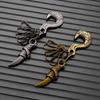 Stylish Zinc Alloy Claw Necklace Trendy Hip Hop Jewelry Lightweight Comfortable Unisex Pendant For Daily Wear And Parties