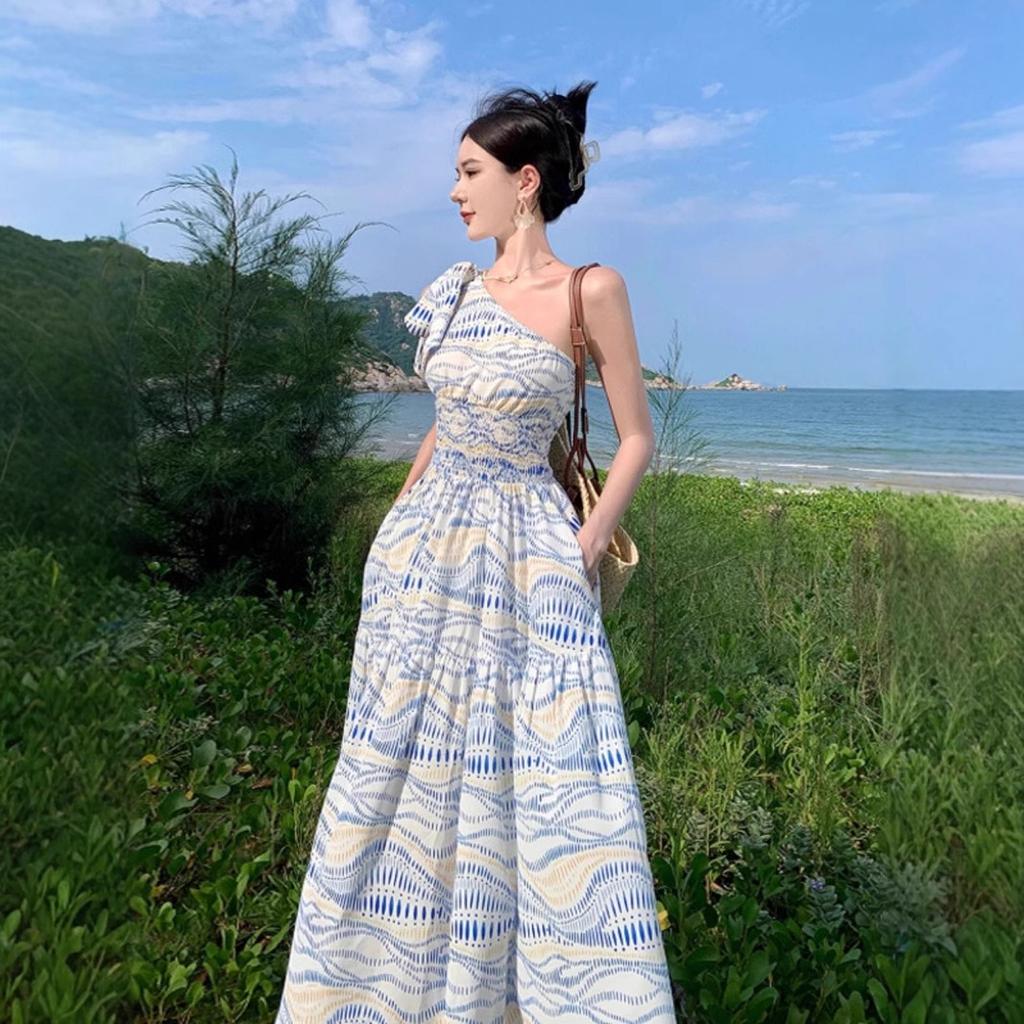 Retro Off-shoulder Suspender Dress for Women In Summer Sexy Backless Seaside Vacation Long Skirt