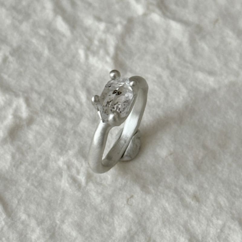 Warmrecord Silver925 Matte Ddddot Herkimer Diamond Ring_ONE020