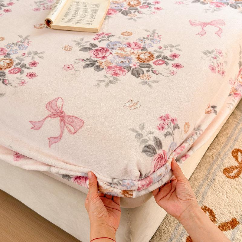 New Winter Milk Velvet Fitted Sheet, Single Piece, Fully Wrapped, Non-slip, Non-shifting Fitted Sheet, Washable and Machine Washable