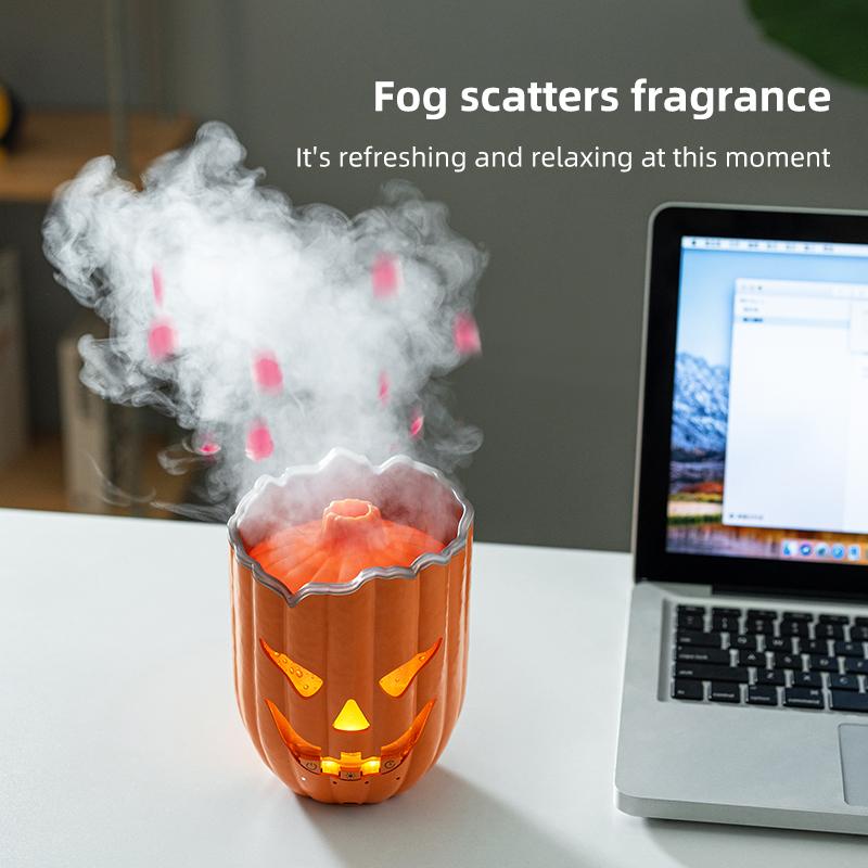 In Stock Hot Sale Unique Halloween Gift Pumpkin Lamp Diffuser Silent Humidifier Warm Light Household Fragrance Aroma Diffuser