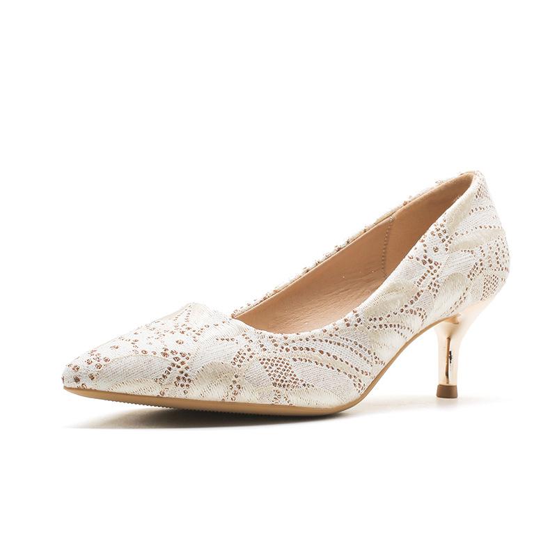 09-29 Small Embroidered Wedding Shoes Xiuhe Wedding Dress Two Wear Women's High-end Pointed Head Not Tired Feet French High Heels