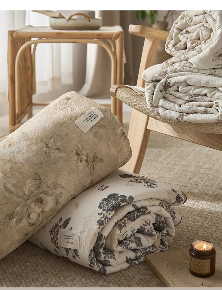 2026 Spring/Summer French Chic Cotton Linen Cooling Quilt for Dorms and Homes