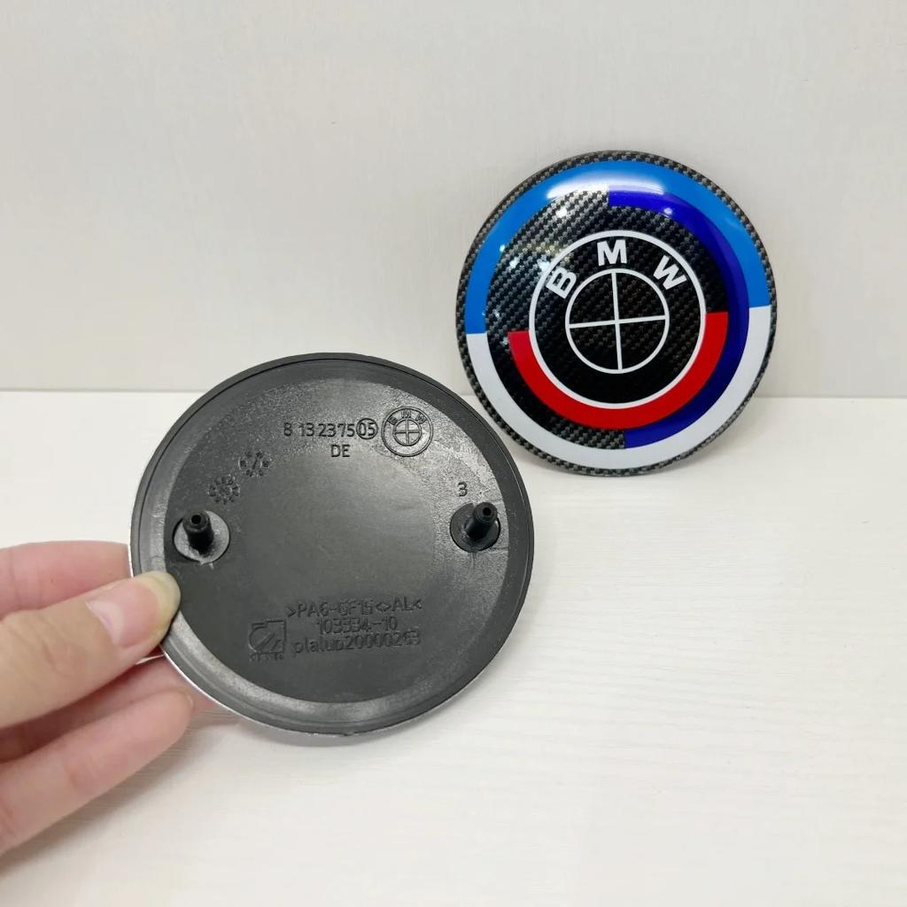 2026 Hot for BMW Carbon Fiber Hub Center Cover Logo 50th Anniversary Style for 123457 Series X123457 Modified Car Accessory OQ0