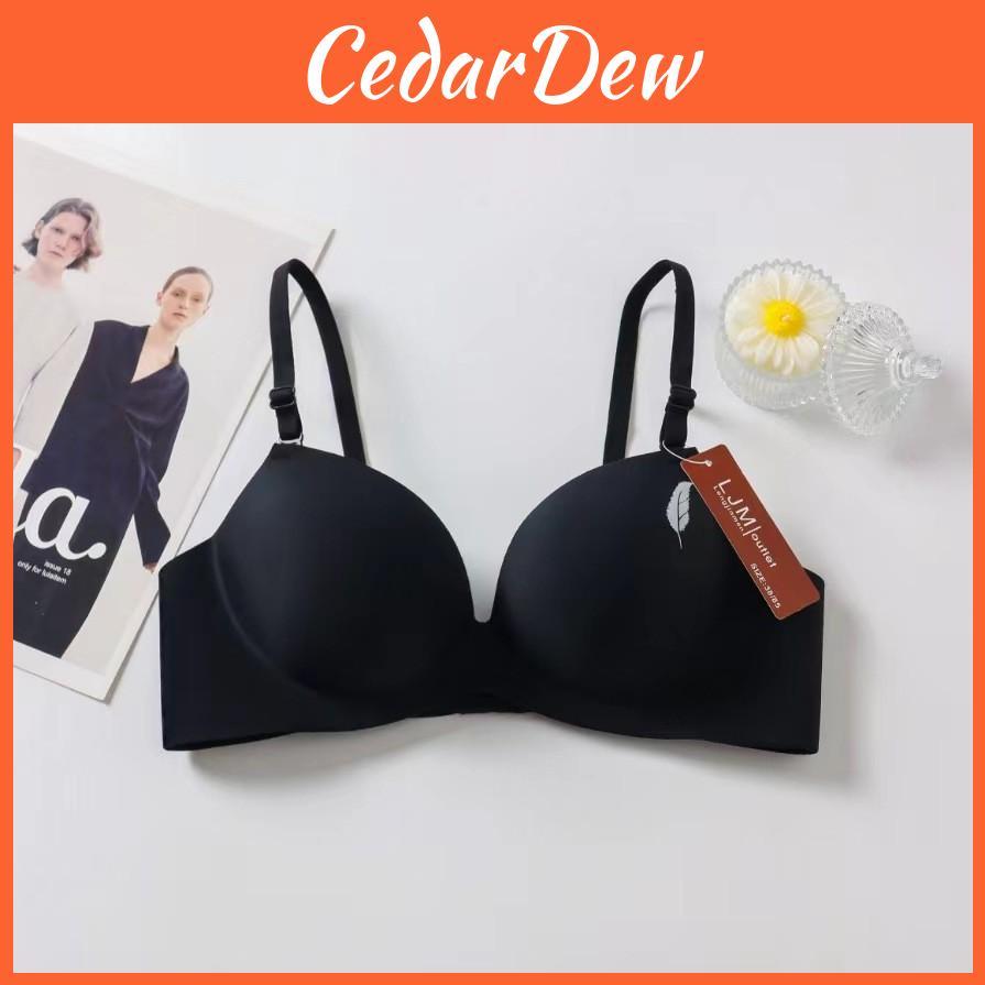 Traditional Style Womens Bras With Nylon Fabric And Removable Straps For Comfortable Fit