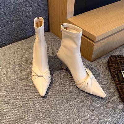 Sapatos de mulher