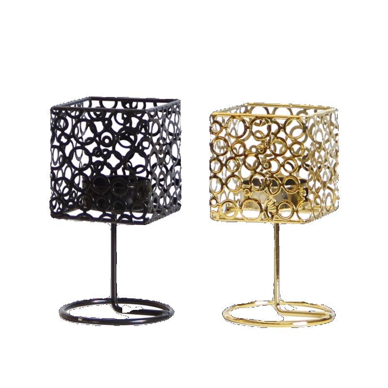 Wrought Iron Cut-out Metal Candle Holder Minimalist Ornament Modern Romantic Wedding Wedding Christmas Day Candle Cups Art Decor