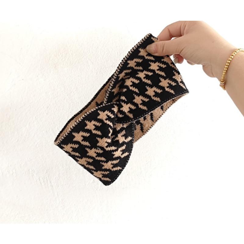 Small Flower Pattern Cashmere Scarf Women's Winter Knitted Scarf Japanese Warm Thickened Scarf