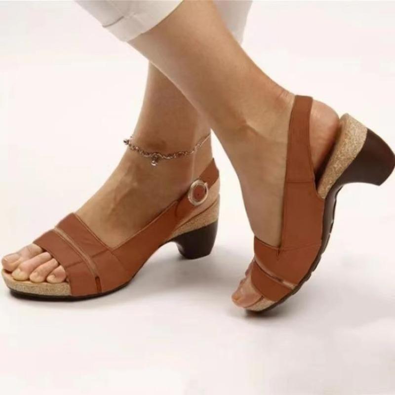 Wish source Large size women's wedge heel sandals Low heel spring and summer casual women's shoes