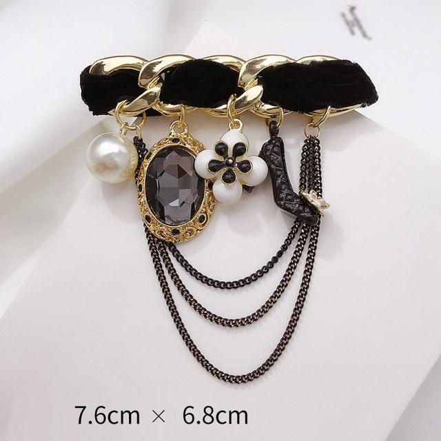 Classic Vintage Design Camellia Brooches Crystal Stone Bow Flower Pearl Number Pin Buckle Pin Brooch JewelryVintage Jewelry