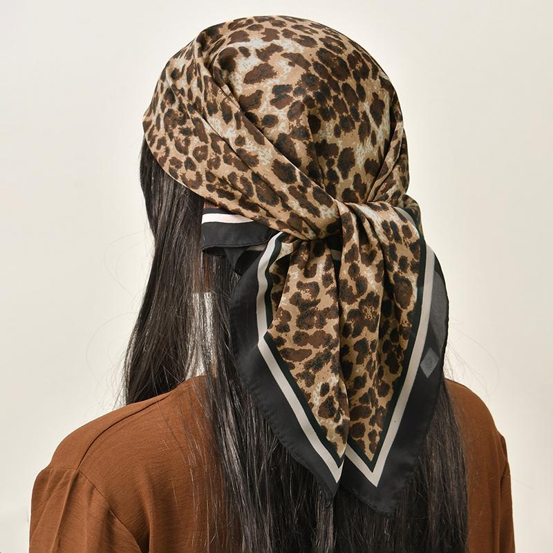 New 68*68cm Square Scarf Women Printed Hijab Silk Satin Luxury Leopard Print Handkerchief Muslim Small Size Hair Wrap