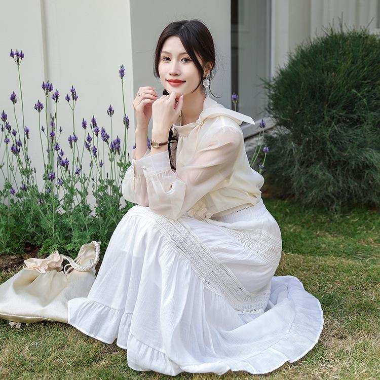 Feiyuan Damen Frühling Weißes Spitzen-Patchwork Midi-Rock in Pfirsichfarbenem Krepp-Tencel