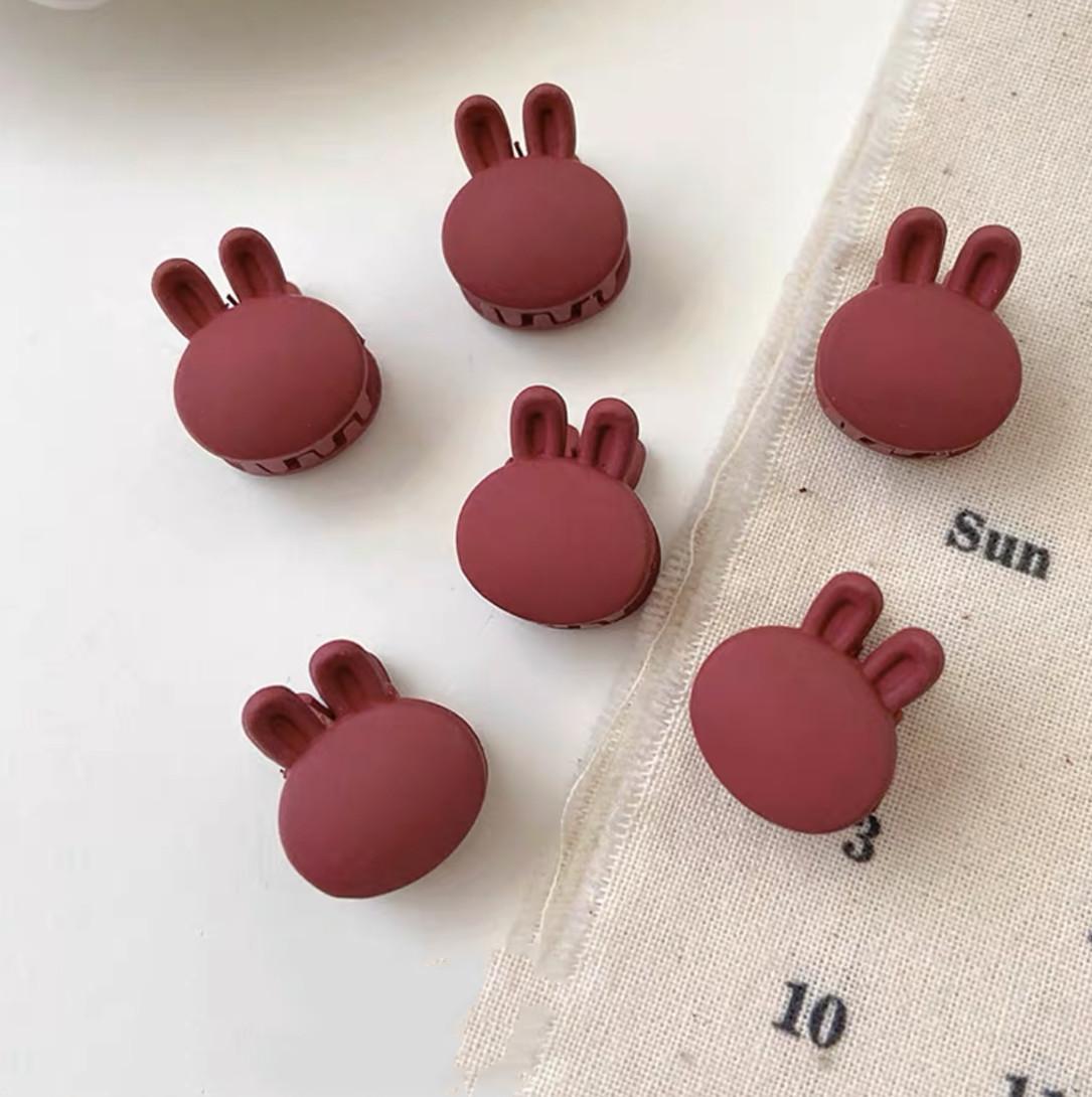 

10/30 шт., милые мини-заколки для волос с глазурью для девочек и женщин, аксессуары для волос с героями мультфильмов, черные, красные, детские заколки для волос с когтями