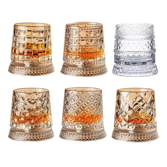 Whiskyglas mit leuchtender Basis 360 Grad drehbarer Whisky Tumbler 260ml Bleifreies Glas Einzigartiges Geschenk für Papa Geburtstag Feiertag