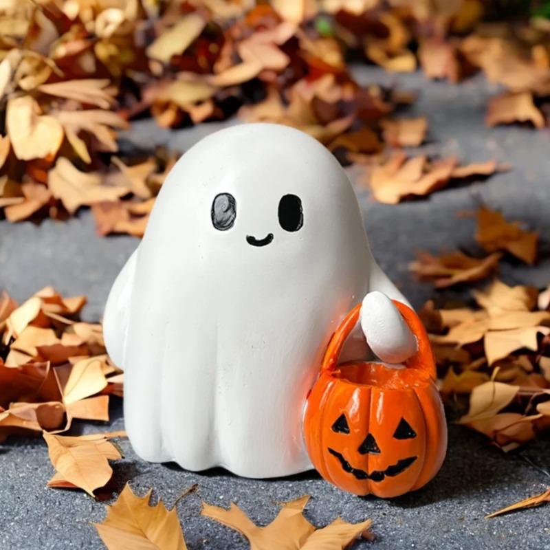 Indoor Outdoor Cute Ghost Statue Holding Pumpkin Statue Resin Halloween Home Decorations for Living Room Bedroom Garden