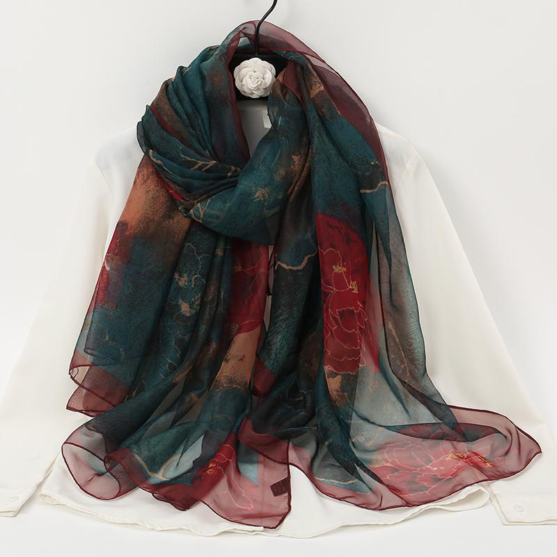 New Luxury Printed Silk Scarf Women Scarves Bufandas Summer Beach Shawls Foulard Flower Design Long Neck Scarves Hijabs