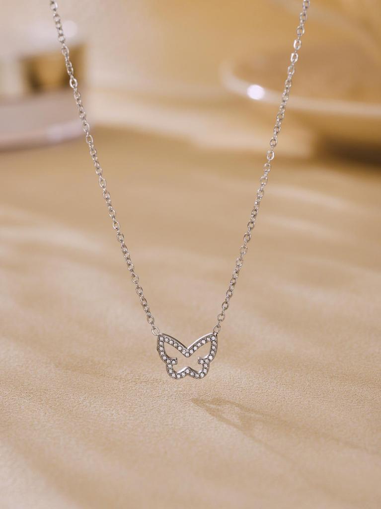 Qiong Yao Butterfly Pendant Necklace - Chic Stainless Steel Luxury for Trendsetters