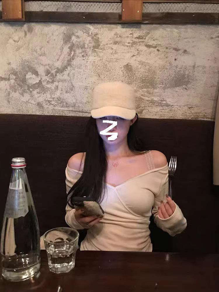 

American Spicy V-neck Lace Strap Slimming Long Sleeve Top for Women Small абрикосовый