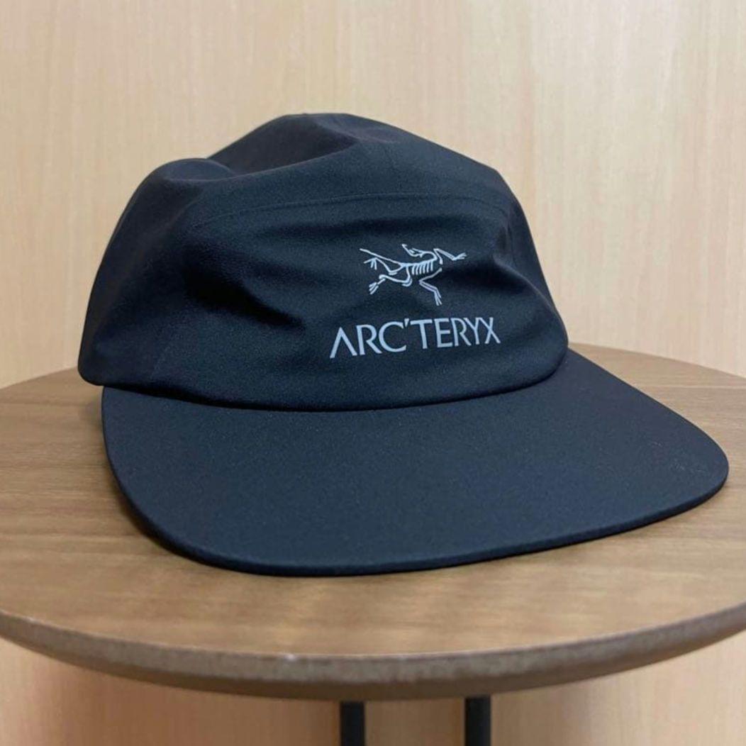 Used Arc teryx Gore-Tex 5 panel hat