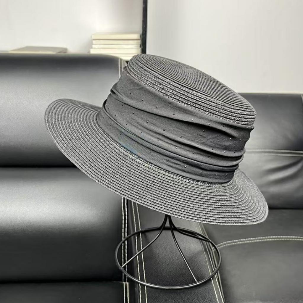French Flat Edge Straw Hat Women's Summer Elegant Flat Top Sunshade Sunscreen Beach Top Hat Shows a Small Tide