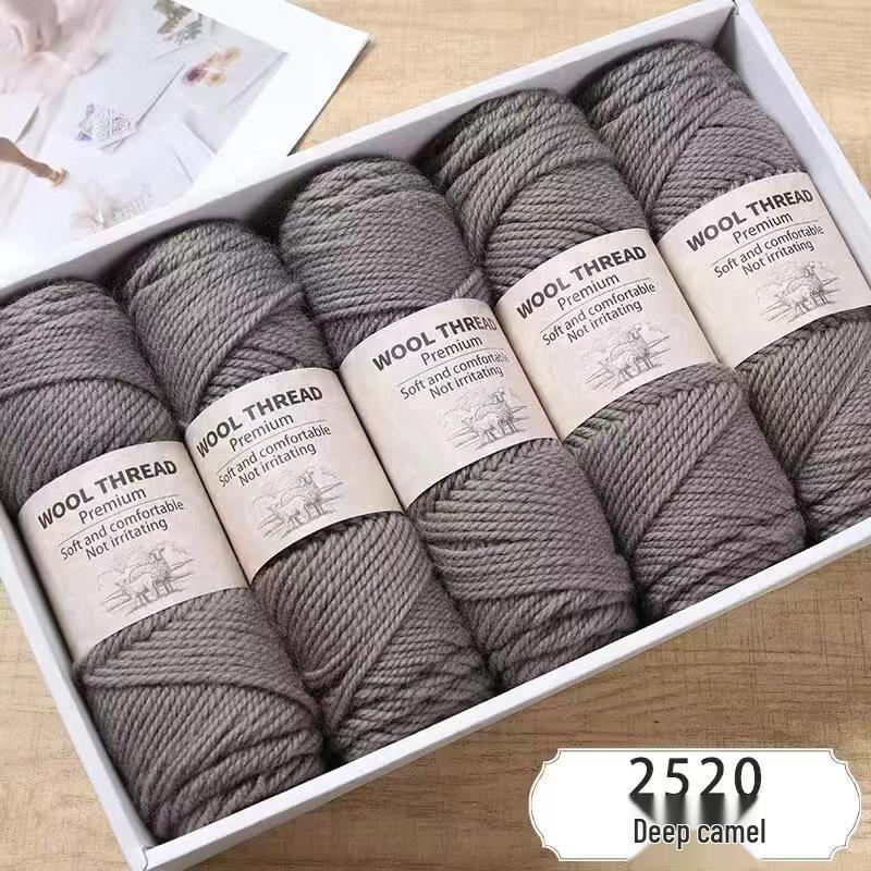 Soft Alpaca Wool Chunky Yarn for Hand Knitting Sweaters, Scarves, and Hats