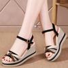 Sommer-Keilsandalen neue Muffin weiche Sohle Farbabstimmung Wort mit Schülern rutschfeste leichte Sandalen