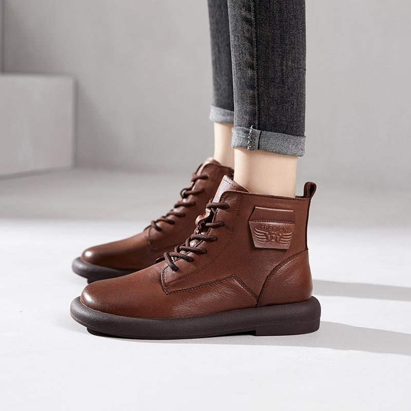 The first layer of cowhide Martin boots for women in the autumn and winter of 2025, the new lace-up retro leather British style flat-bottomed short bo